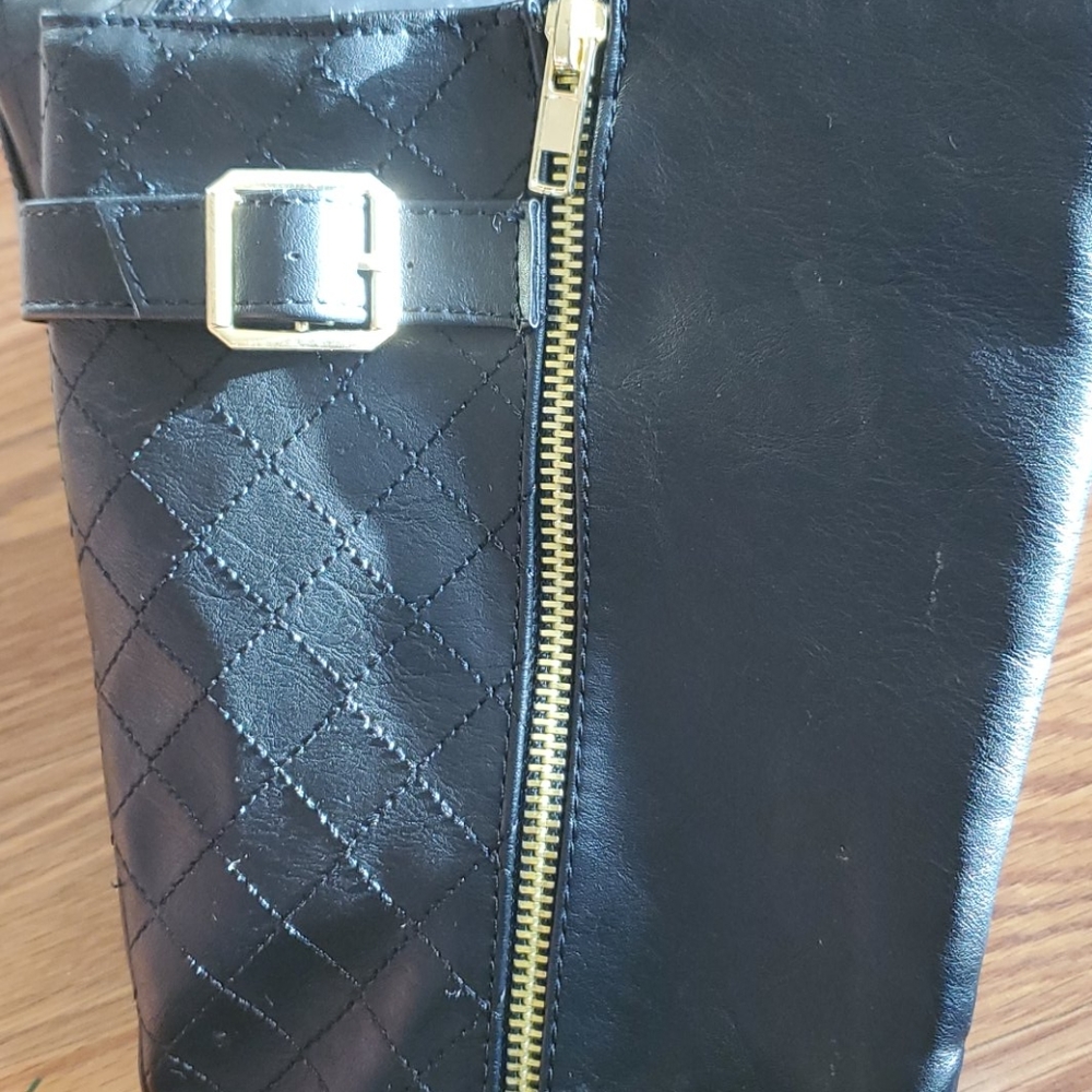 Quilted Black Riding Boots-8.5 - Picture 4 of 4